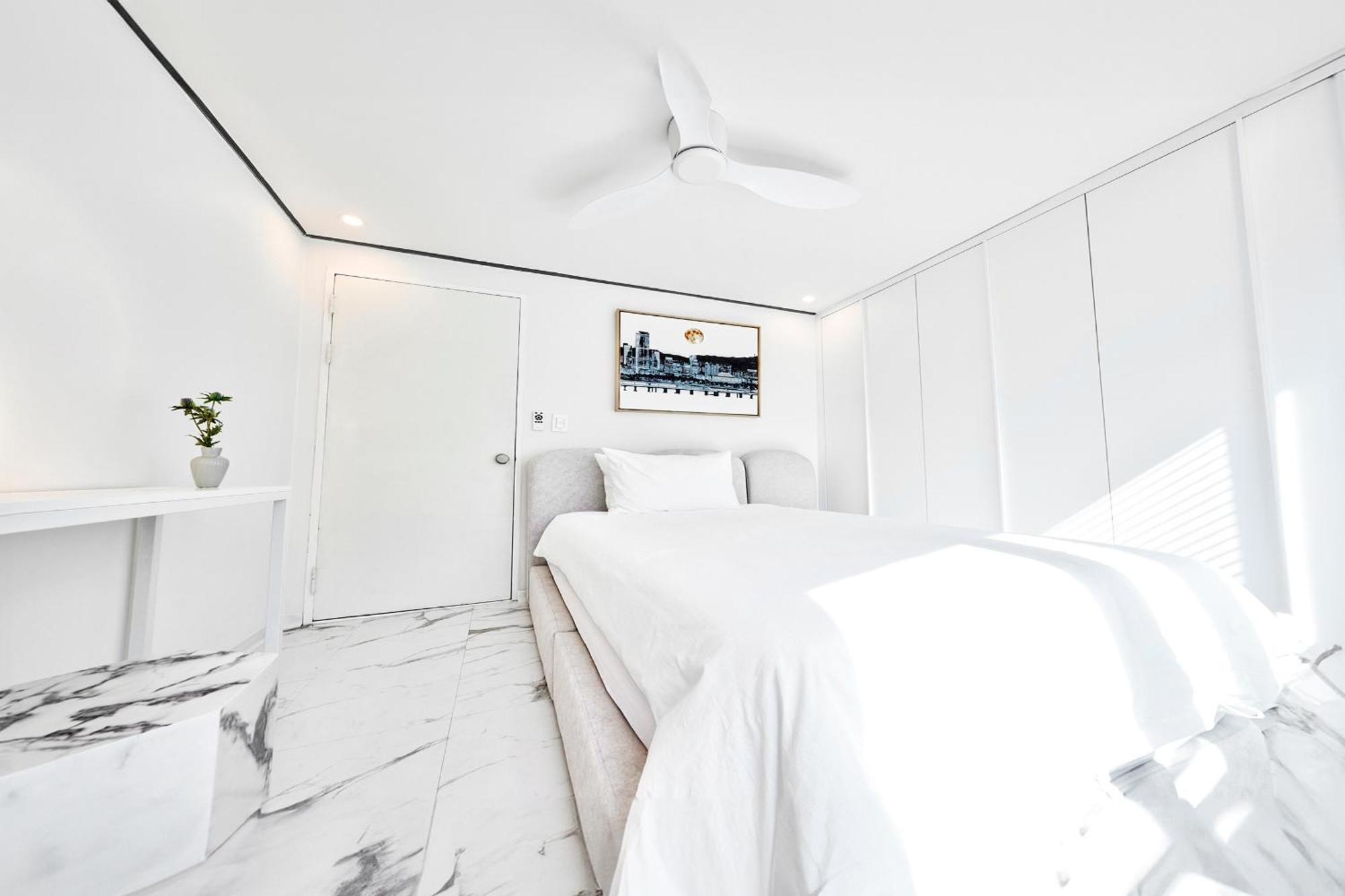 Hta Tailored Service Home&fitness Near Stn Seoul